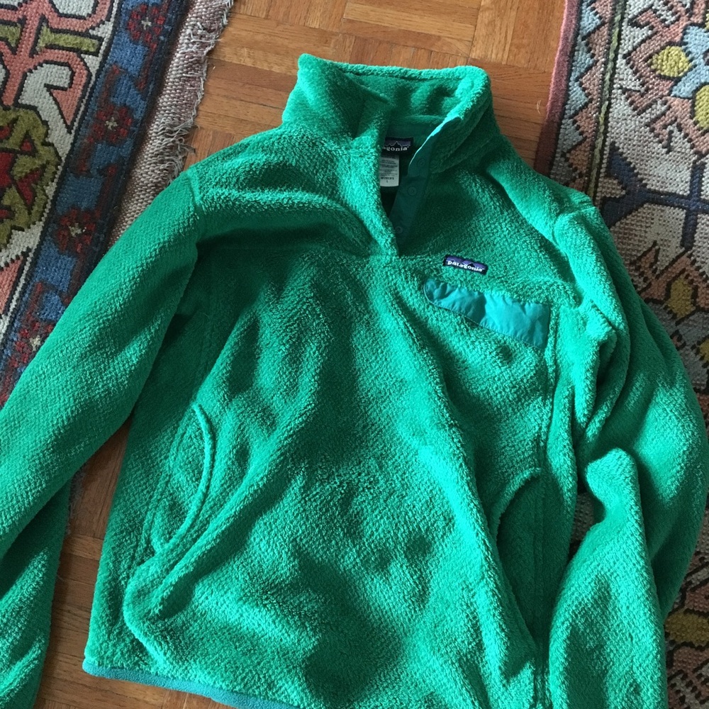Green  Patagonia fleece size L